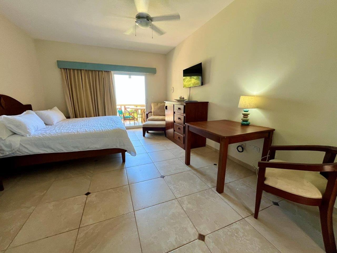 Agualina Kite Hotel Oceanfront Apartments Cabarete Exterior foto